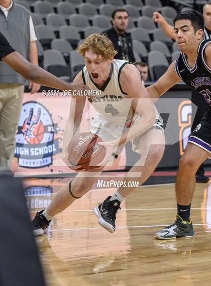 Thumbnail 3 in Reagan [Ronald] vs Warren (Spurs High School Showcase) photogallery.
