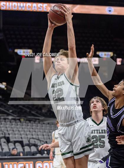 Thumbnail 1 in Reagan [Ronald] vs Warren (Spurs High School Showcase) photogallery.