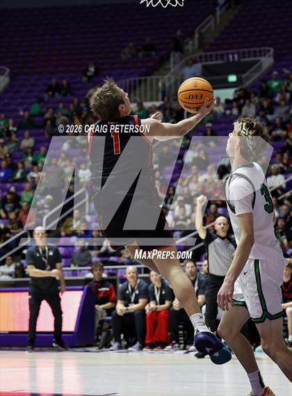 Thumbnail 1 in Provo vs Hurricane (UHSAA 4A Final) photogallery.