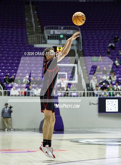 Thumbnail 3 in Provo vs Hurricane (UHSAA 4A Final) photogallery.