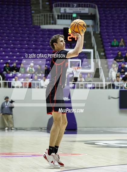 Thumbnail 2 in Provo vs Hurricane (UHSAA 4A Final) photogallery.