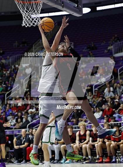 Thumbnail 2 in Provo vs Hurricane (UHSAA 4A Final) photogallery.