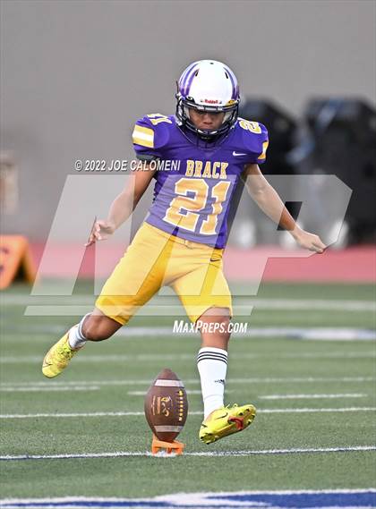 Thumbnail 1 in Brackenridge vs Harlindale photogallery.