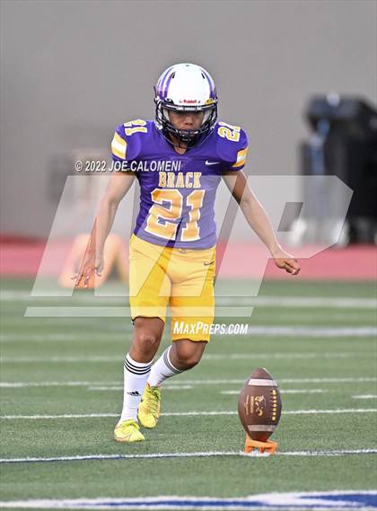 Thumbnail 2 in Brackenridge vs Harlindale photogallery.