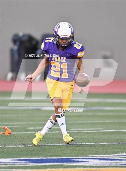 Thumbnail 1 in Brackenridge vs Harlindale photogallery.