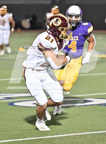 Thumbnail 3 in Brackenridge vs Harlindale photogallery.