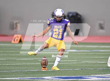 Thumbnail 3 in Brackenridge vs Harlindale photogallery.