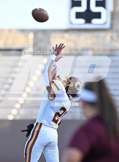 Thumbnail 3 in Brackenridge vs Harlindale photogallery.