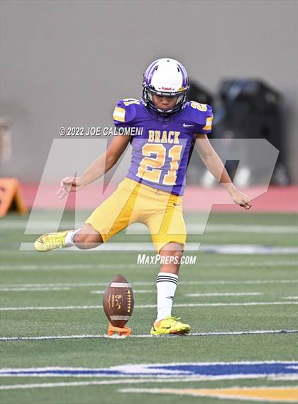Thumbnail 2 in Brackenridge vs Harlindale photogallery.