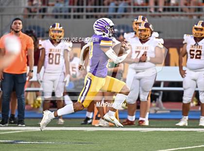 Thumbnail 1 in Brackenridge vs Harlindale photogallery.