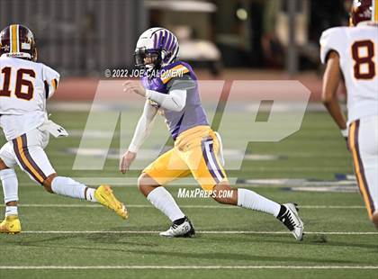 Thumbnail 1 in Brackenridge vs Harlindale photogallery.