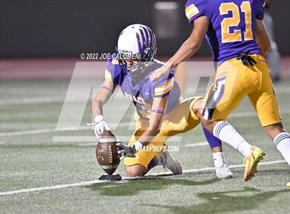 Thumbnail 2 in Brackenridge vs Harlindale photogallery.