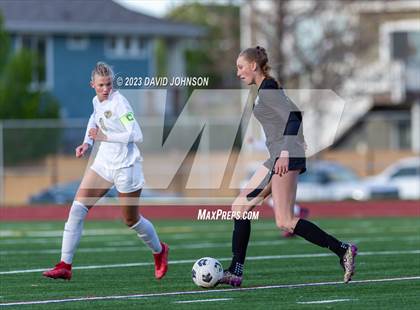 Thumbnail 2 in Rock Canyon @ Fossil Ridge (CHSAA 5A Round 2) photogallery.