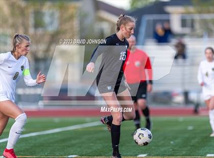 Thumbnail 3 in Rock Canyon @ Fossil Ridge (CHSAA 5A Round 2) photogallery.