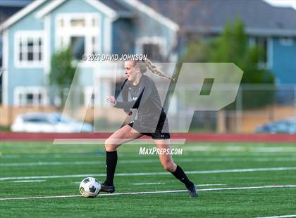 Thumbnail 2 in Rock Canyon @ Fossil Ridge (CHSAA 5A Round 2) photogallery.