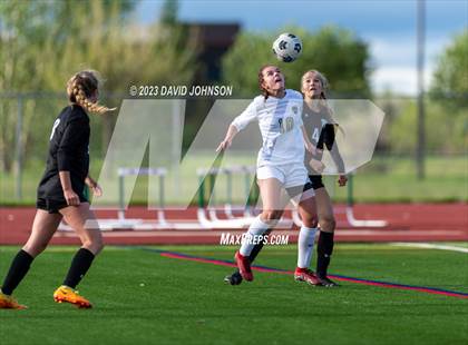 Thumbnail 2 in Rock Canyon @ Fossil Ridge (CHSAA 5A Round 2) photogallery.