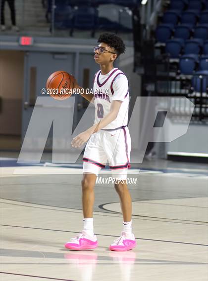 Thumbnail 1 in Lamar vs Westbury photogallery.