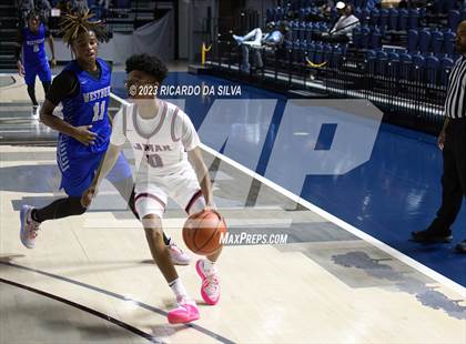 Thumbnail 2 in Lamar vs Westbury photogallery.