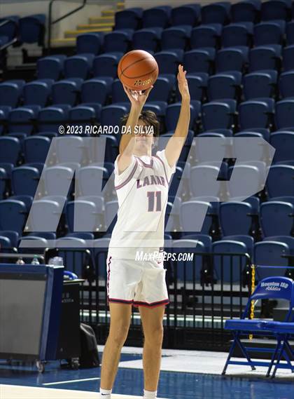 Thumbnail 2 in Lamar vs Westbury photogallery.