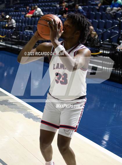 Thumbnail 1 in Lamar vs Westbury photogallery.