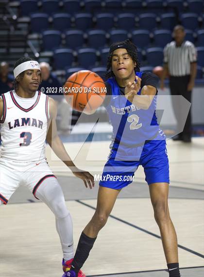 Thumbnail 1 in Lamar vs Westbury photogallery.