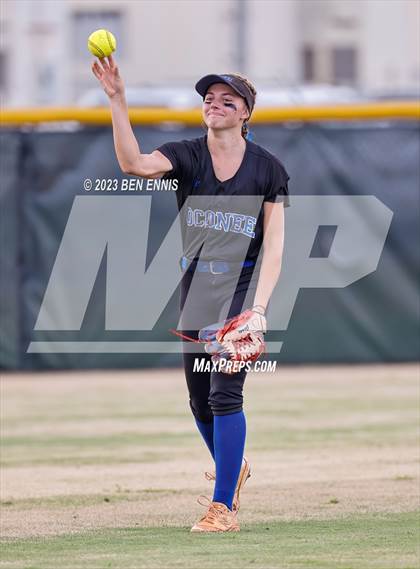 Thumbnail 2 in Oconee County @ Ola (Scrimmage) photogallery.