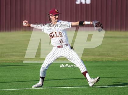 Thumbnail 3 in Bells @ Pottsboro photogallery.