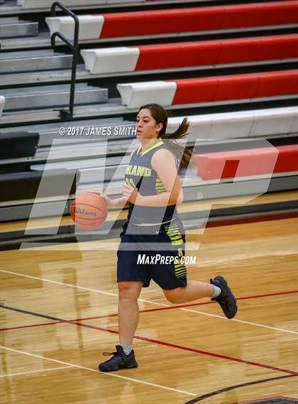 Thumbnail 2 in Highland vs. Centennial (Joe Armijo Basketball Classic @ Albuquerque Academy) photogallery.