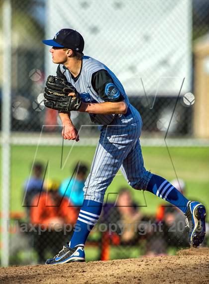 Thumbnail 3 in Huntington Beach vs. Fountain Valley photogallery.