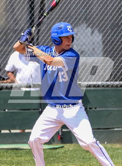 Thumbnail 1 in Don Lugo vs Temescal Canyon (Don Lugo Tournament) photogallery.