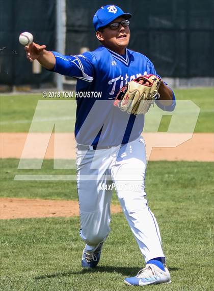 Thumbnail 1 in Don Lugo vs Temescal Canyon (Don Lugo Tournament) photogallery.