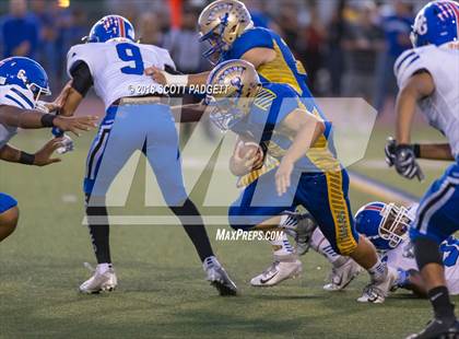 Thumbnail 1 in Orange Glen @ San Pasqual photogallery.