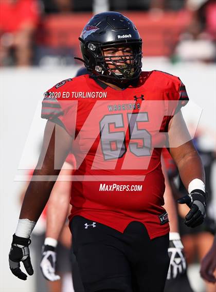 Thumbnail 2 in Cherokee vs. Carver photogallery.