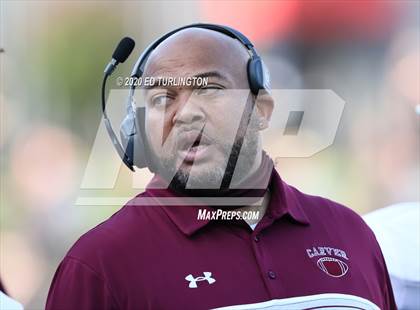 Thumbnail 1 in Cherokee vs. Carver photogallery.