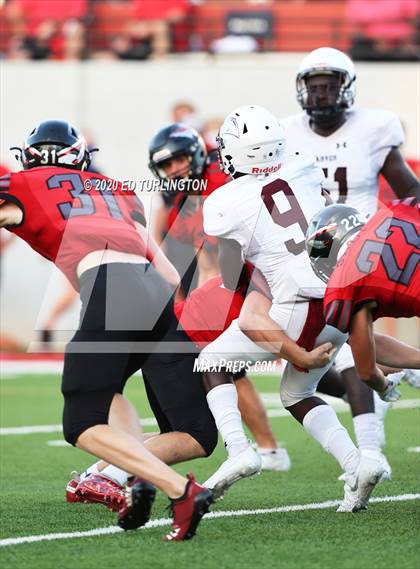 Thumbnail 3 in Cherokee vs. Carver photogallery.
