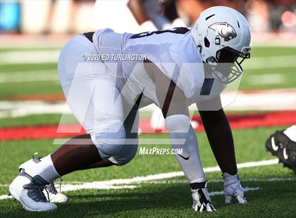 Thumbnail 3 in Cherokee vs. Carver photogallery.