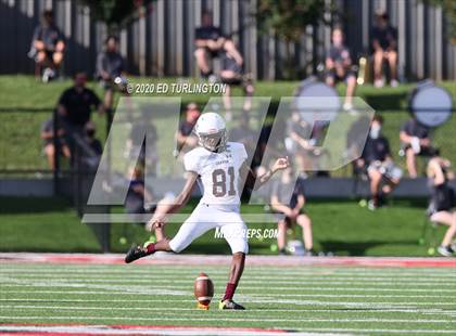 Thumbnail 3 in Cherokee vs. Carver photogallery.