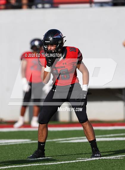 Thumbnail 3 in Cherokee vs. Carver photogallery.