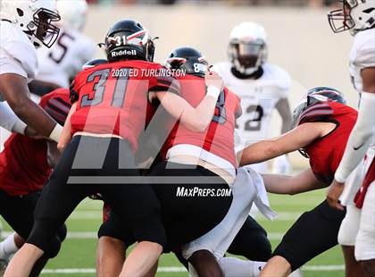 Thumbnail 3 in Cherokee vs. Carver photogallery.
