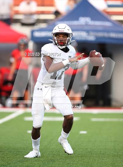 Thumbnail 1 in Cherokee vs. Carver photogallery.