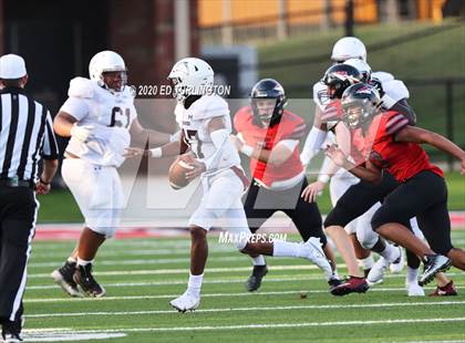 Thumbnail 2 in Cherokee vs. Carver photogallery.