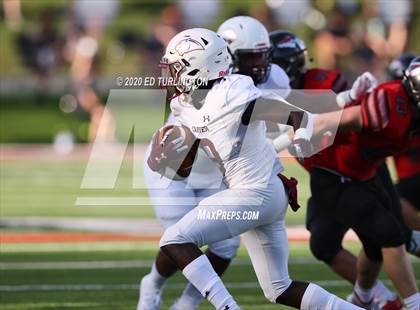 Thumbnail 1 in Cherokee vs. Carver photogallery.