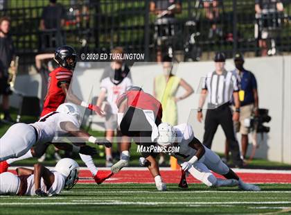 Thumbnail 3 in Cherokee vs. Carver photogallery.
