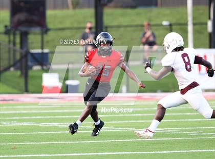 Thumbnail 2 in Cherokee vs. Carver photogallery.