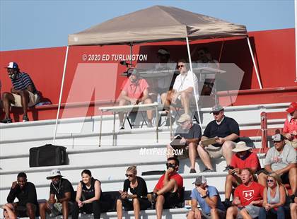 Thumbnail 1 in Cherokee vs. Carver photogallery.