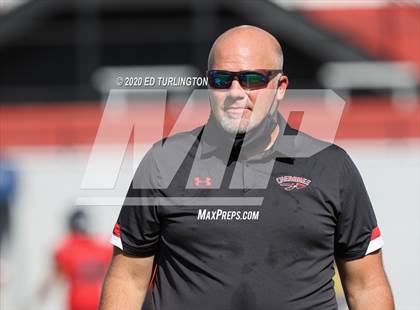 Thumbnail 1 in Cherokee vs. Carver photogallery.