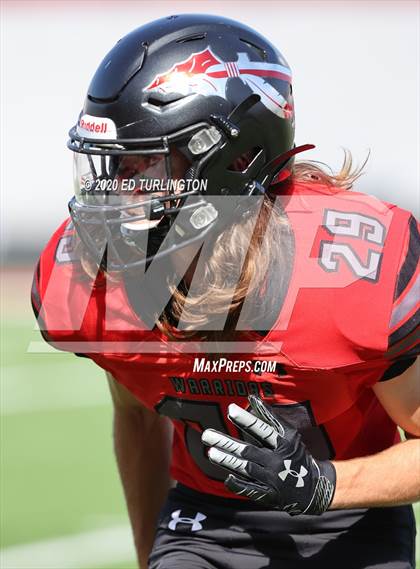 Thumbnail 1 in Cherokee vs. Carver photogallery.