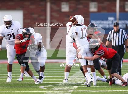 Thumbnail 1 in Cherokee vs. Carver photogallery.