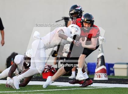 Thumbnail 3 in Cherokee vs. Carver photogallery.