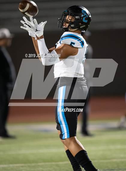 Thumbnail 1 in  Shadow Creek vs Wagner (Class 5A Division I Semifinals) photogallery.